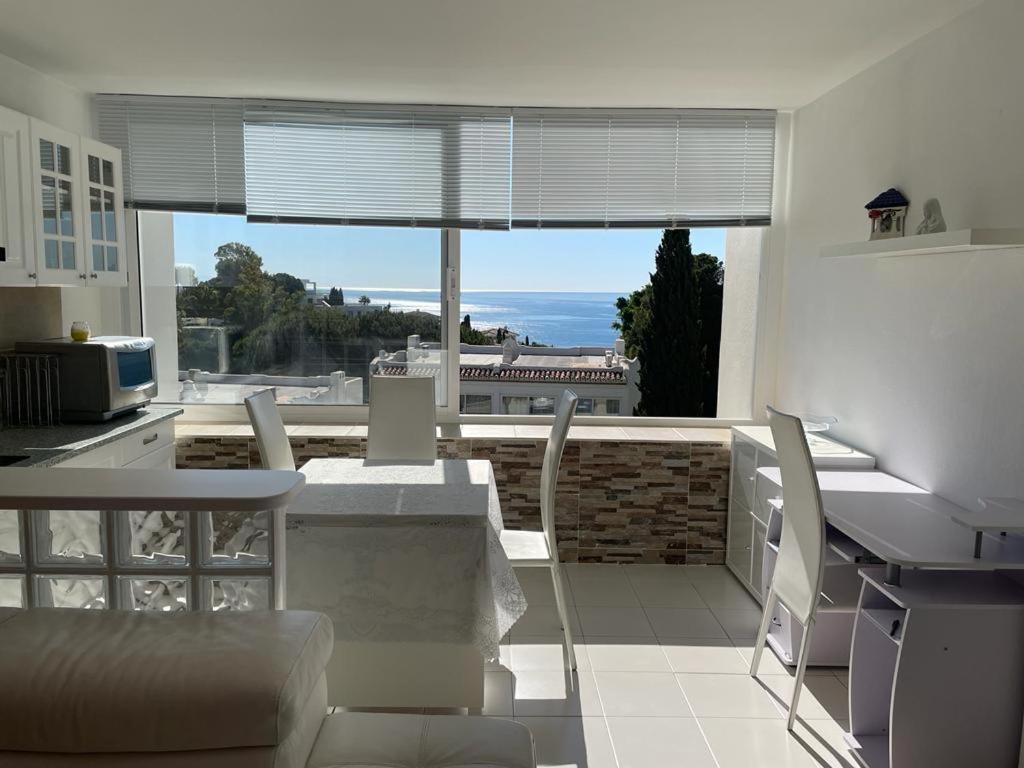 Precioso Estudio En Zona Residencial Miraflores Málaga Eksteriør billede