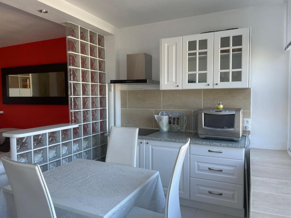 Precioso Estudio En Zona Residencial Miraflores Málaga Eksteriør billede